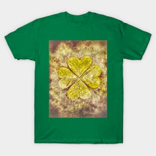 Lucky Four-Leaf Clover in Grunge T-Shirt